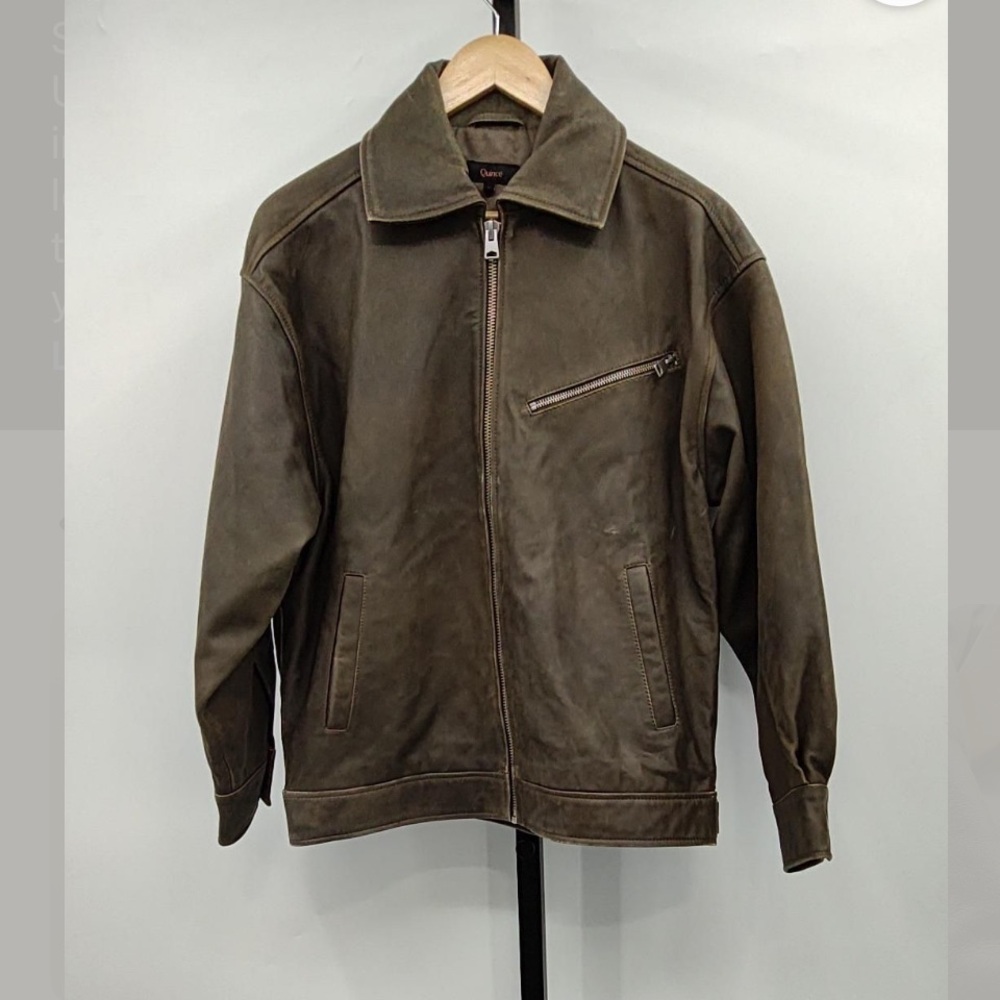 Quince 100% Leather Soft
Oversized Bomber
Distressed Brown Jacket
Size Small - Picture 9 of 10